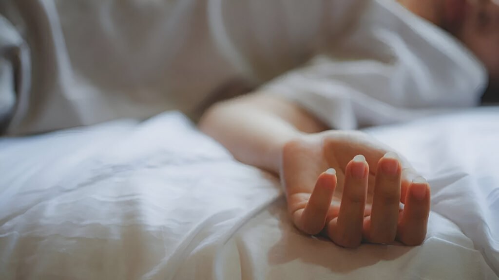 Family of 7 dies by suicide