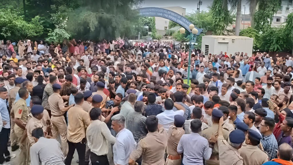 Ahmedabad Tragedy: Class 10 Student Killed by Classmate in School Fight