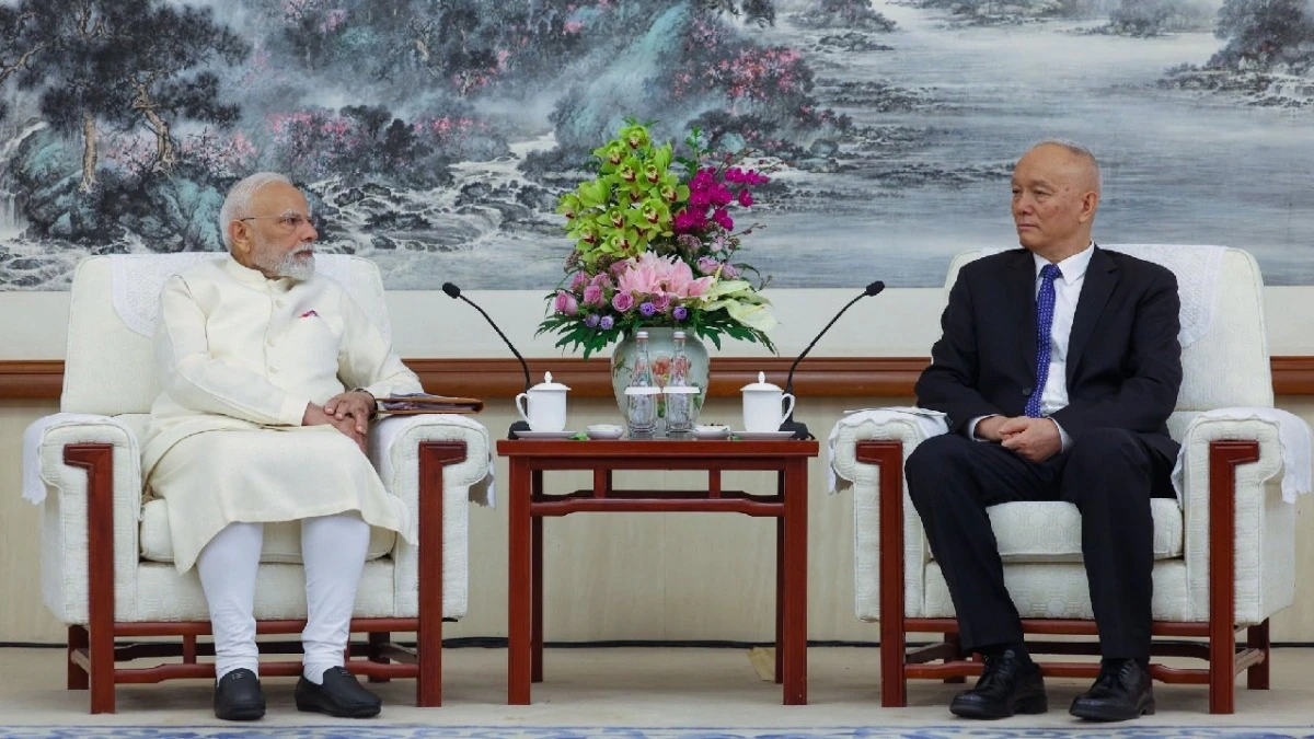 PM Modi Meets Cai Qi: China Signals Shift in India Ties