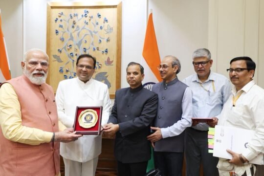 Census 2027 Begins: PM Modi and President Murmu Complete Self-Enumeration