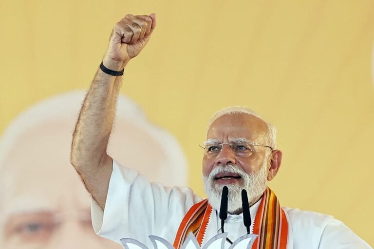 PM Modi Slams LDF, UDF at Kerala Rally Ahead of Polls